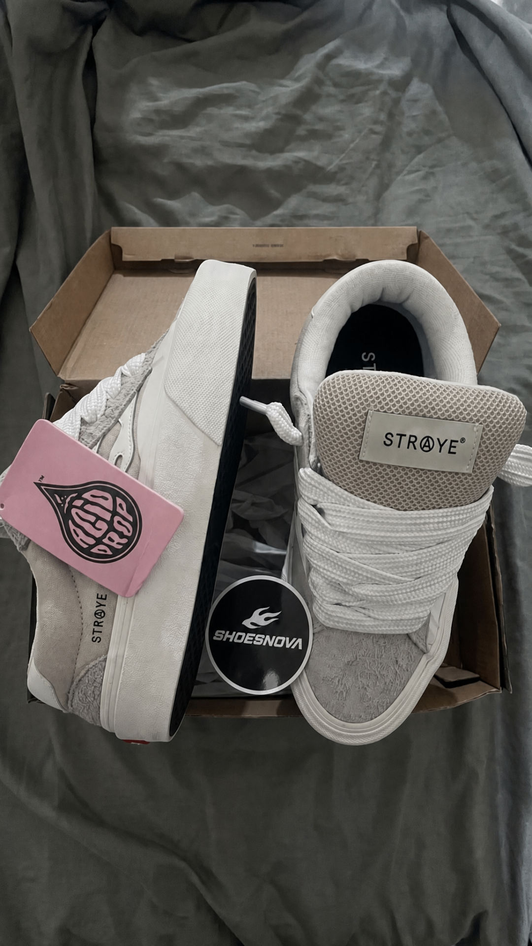 Reseña de Joaquín Ramírez — STRAYE LOGAN PUFF CREAM